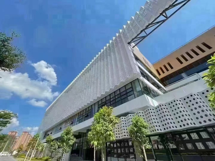 外墙冲孔铝单板装饰